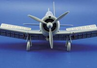 SBD-3 Dauntless Landeklappen Flaps