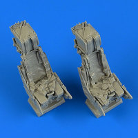 Panavia Tornado ejection seats with safety belts for Revell