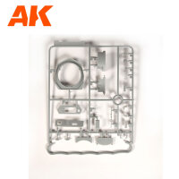 PZ.KPFW.IV AUSF.D AFRIKA KORPS +5 FIGURES GERMAN TANK CREW AFRIKA KORPS 1/35