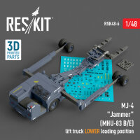 MJ-4 Jammer (MHU-83 B/E) Early lift truck LOWER loading...